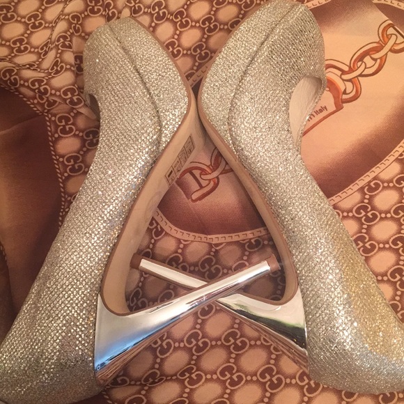 Michael Kors Platinum Glitter Peep Toe Heels - Picture 6 of 8